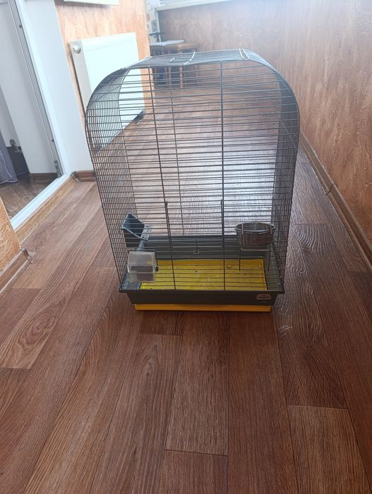 Клітка для папуг