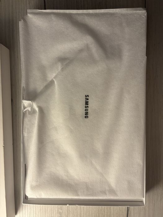 Tablet Samsung Galaxy Tab A9 + rysik + etui + szybka hartowana