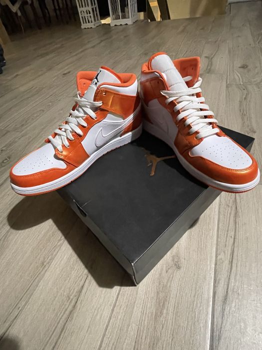 Buty Jordan 1 Mid