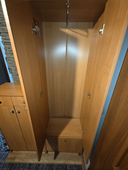 Komoda + szafa wąska do przedpokoju