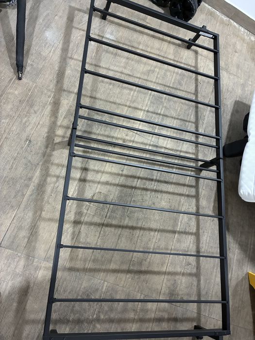 Camas dobraveis com colchão