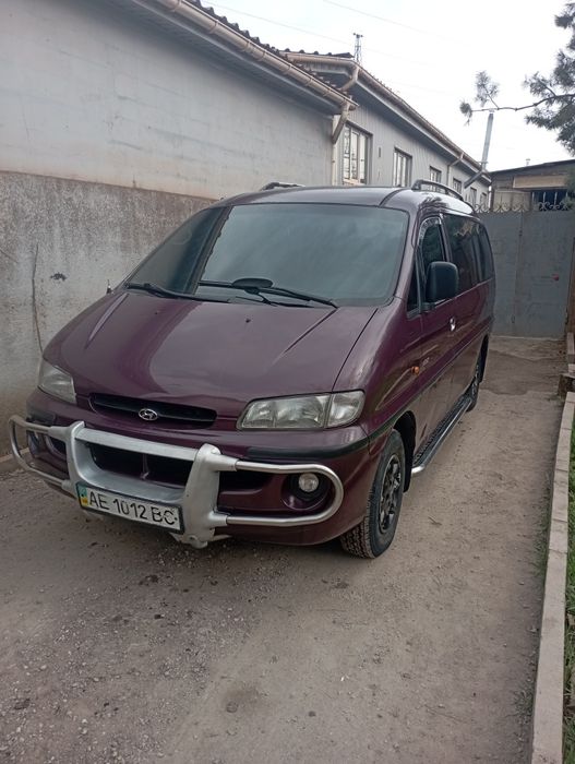 Hyundai H200 1999