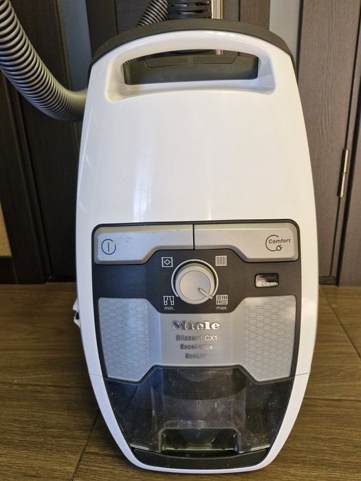 Пилосос    Miele