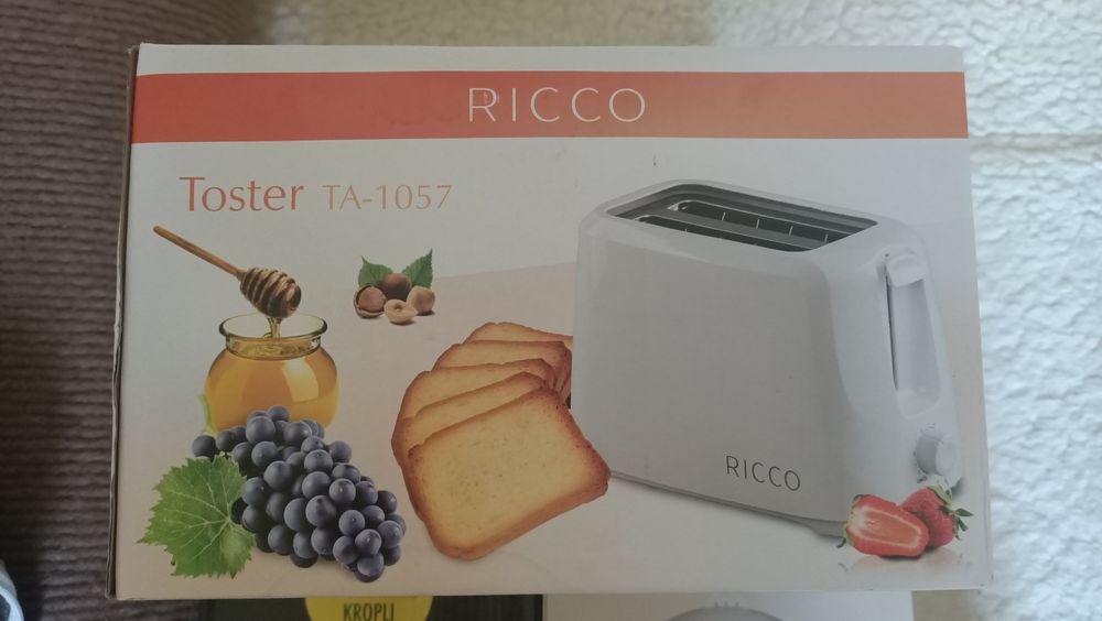 Nowy opiekacz na grzanki Rico kolor biały