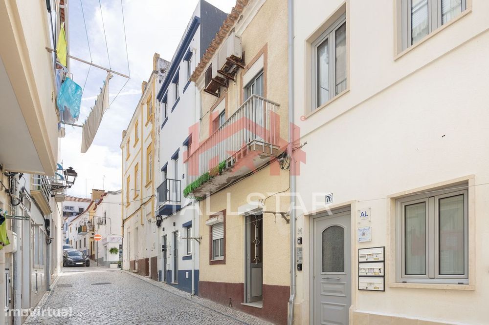 Apartamento T2 / Junto à Marginal / Nazaré — Nazaré, Leiria