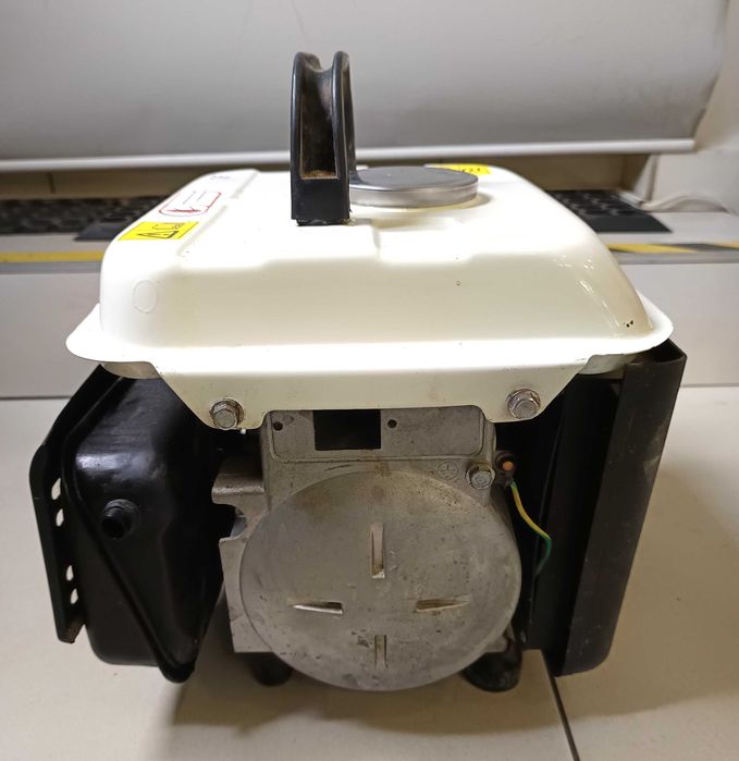 Agregat prądotwórczy Generator 950 1.0 kVA 230V Radomsko • OLX.pl