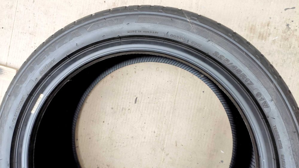 Шини 225/45R17 Bridgestone. нові. Hankook