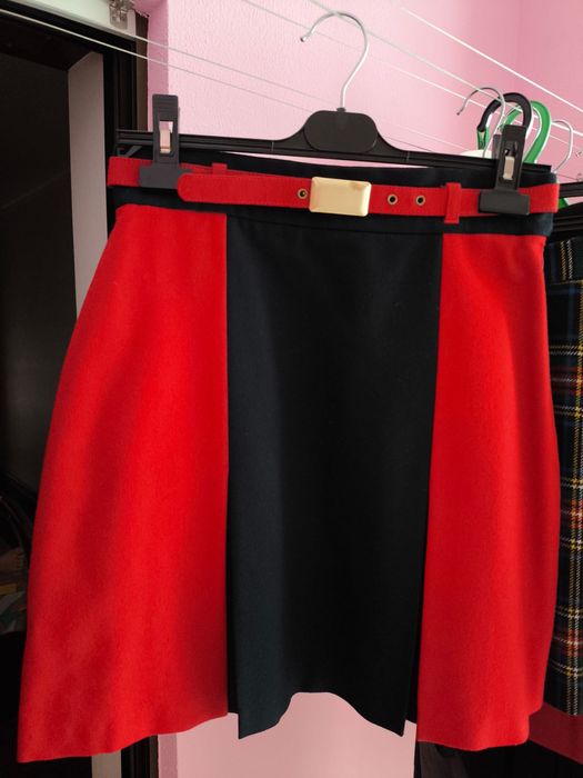 Conjunto saia e colete de lã