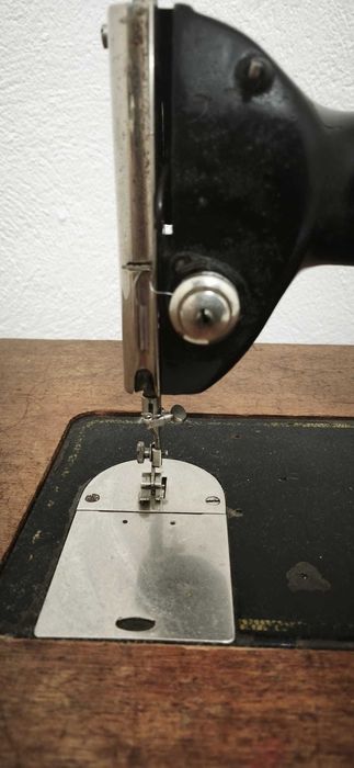 Maquina de costura Oliva