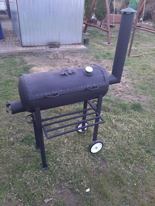 Sprzedam grill ogrodowy