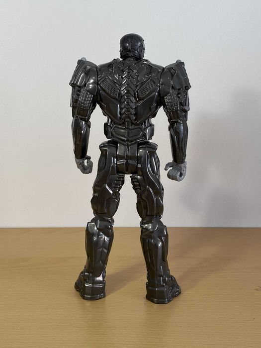 2014 Transformers Age of Extinction Lockdown 30 cm Hasbro