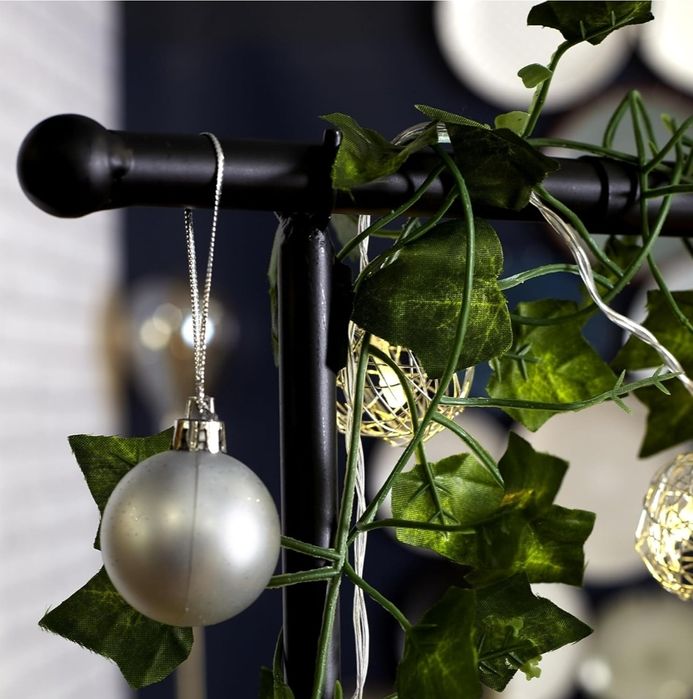 Home Deco Factory MO1323 regulowany stelaż dekoracyjny na stół, czarny