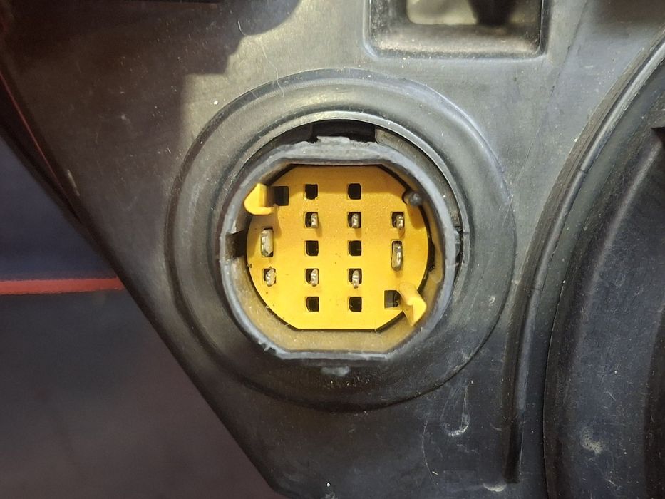 Ótica / farol esquerda FIAT Ducato (250_, 290_)