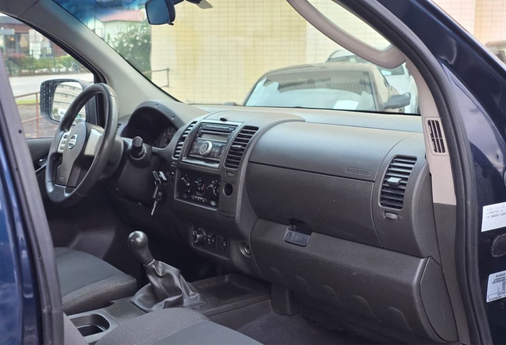 Nissan Navara D40 2.5Dci 190Cv "Full Extras"