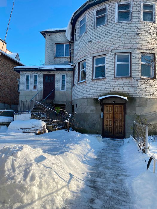 Просторий приватний будинок біля озера Земснаряд! DI