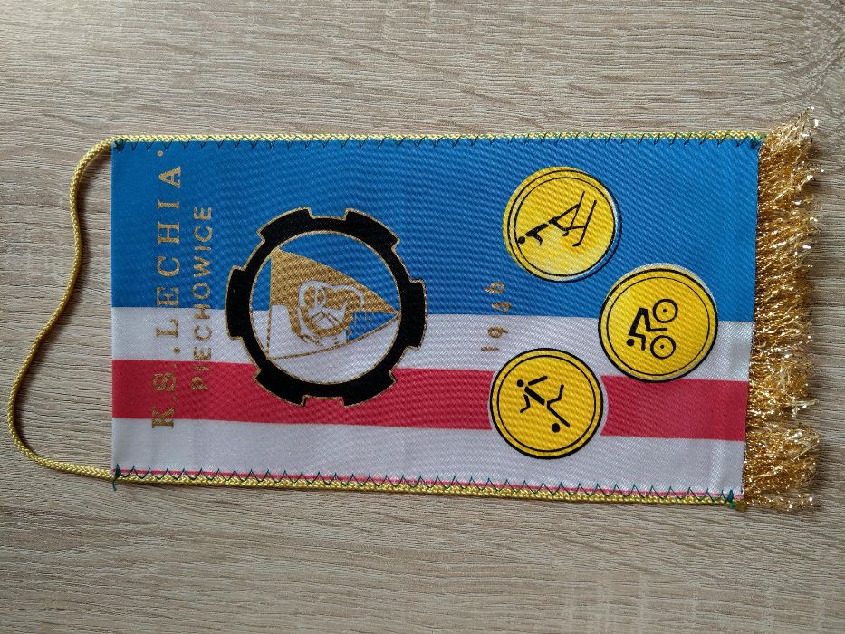 Proporczyk klub sportowy KS LECHIA PIECHOWICE 1946