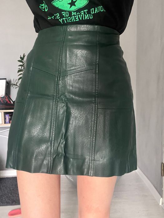 Спідниця кожана stradivarus s