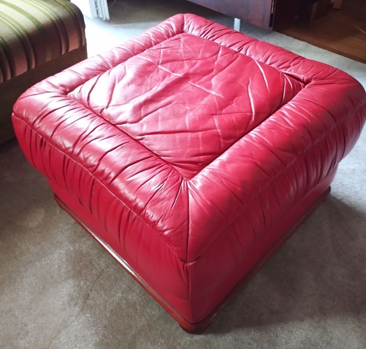 Banqueta vintage em pele