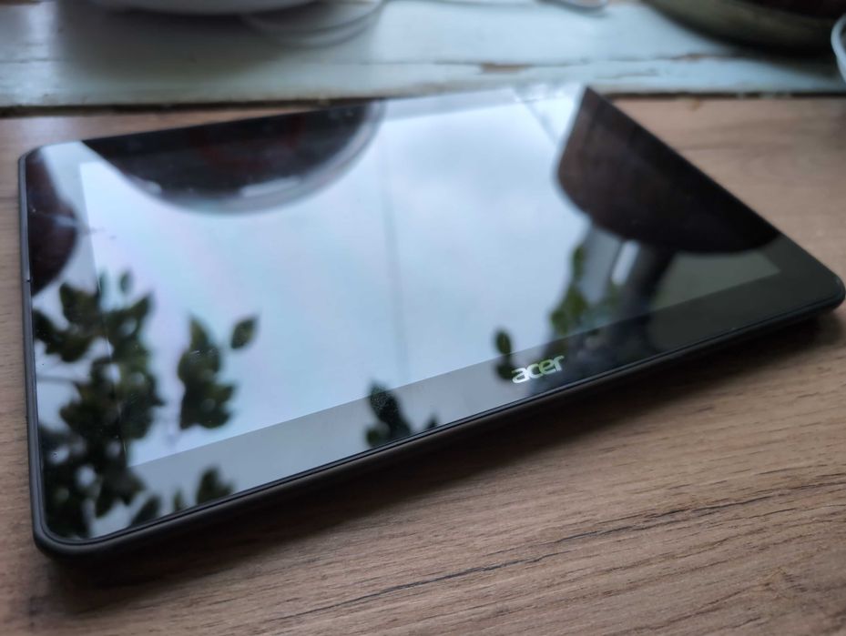 Планшет Acer Iconia Tab A200