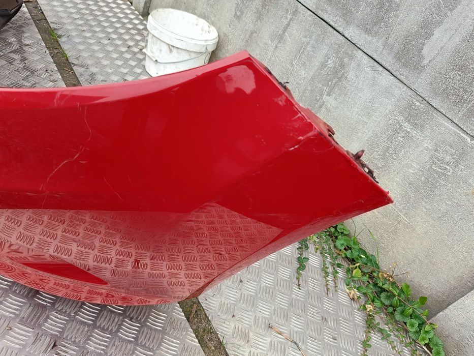 Zderzak Przedni Ford Fiesta MK7 / Kolor K9 / Czerwony