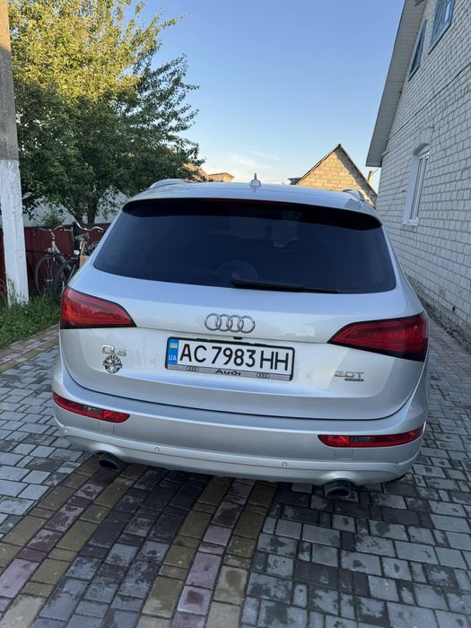 Продам Audi Q5 2012