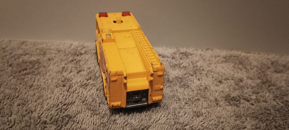 Matchbox Dennis Sabre 1998