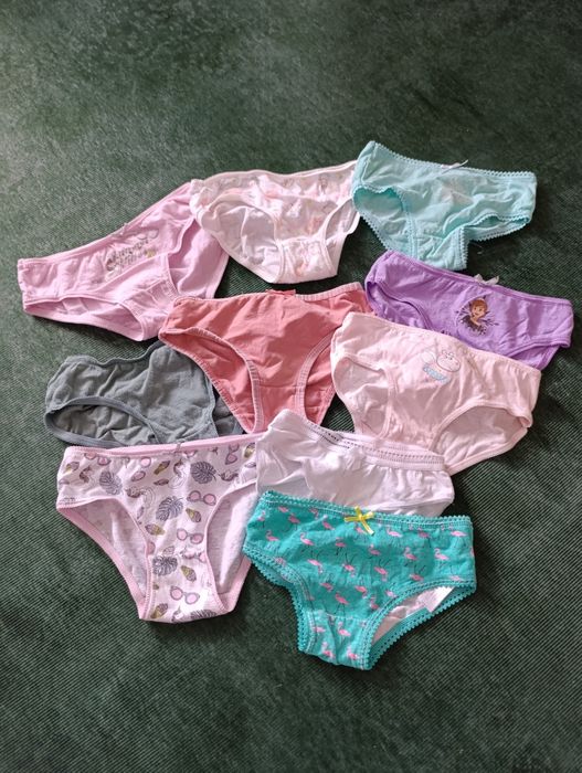 Majteczki dla dziewczynki 98/104