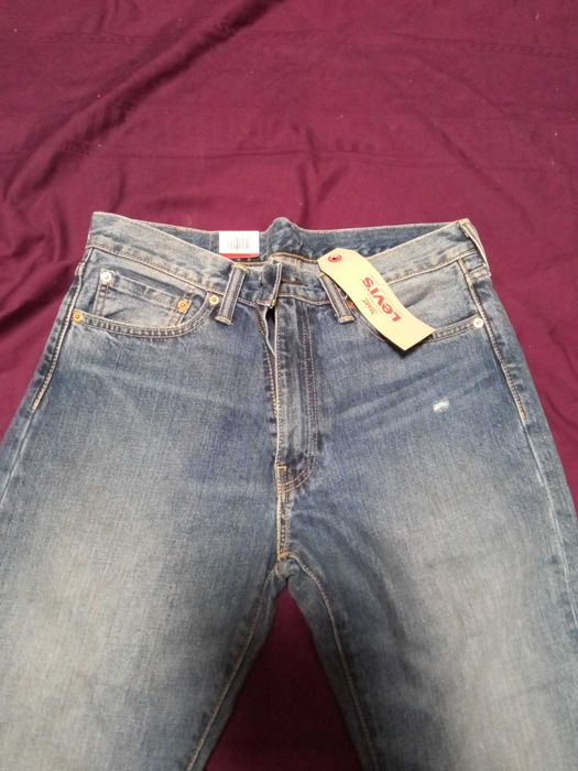 Джинсы LEVIS "32