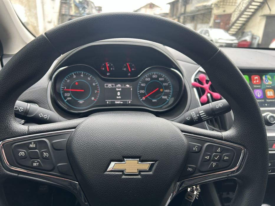 Продам Chevrolet Cruze