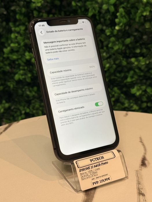 Apple iPhone 11 64Gb Preto - Pague em até 3x