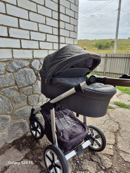 Продам універсальну коляску 2 в 1 Baby Design Husky (Graphite)