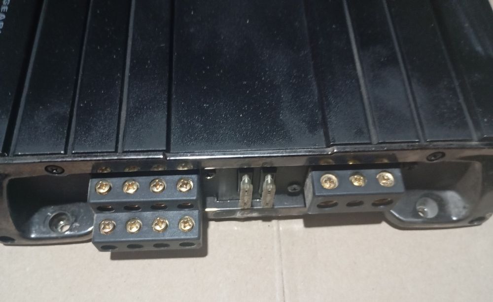 Усилитель звука Kicx Kap 44