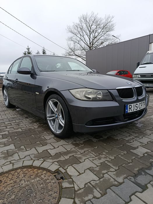 BMW E90 320d 2005r