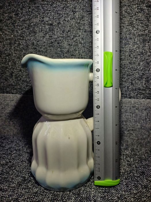 Dzbanek z porcelitu prl staroć antyk
