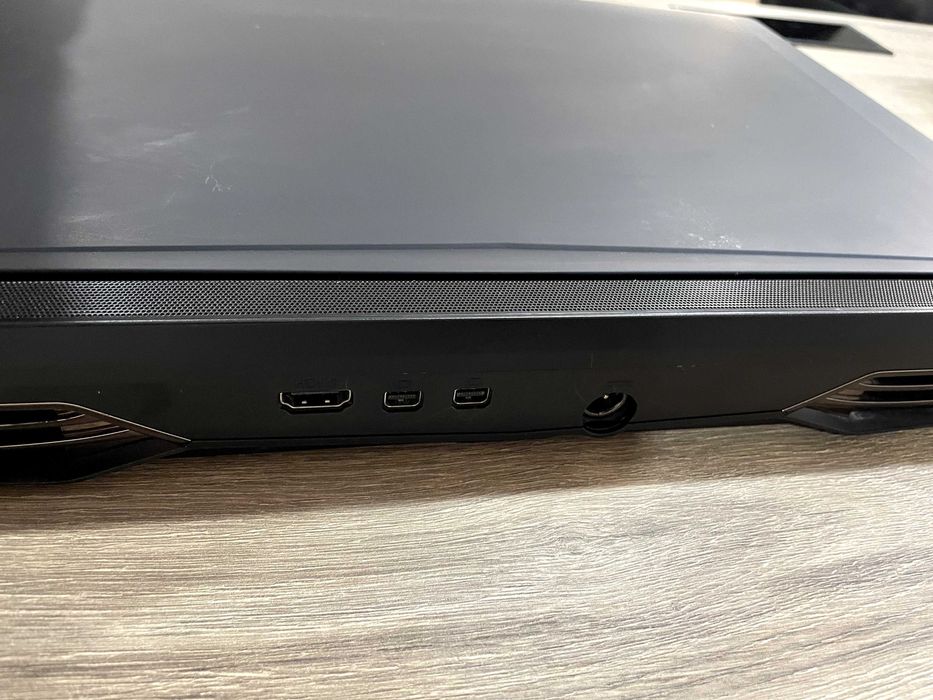 Ігровий ноутбук Clevo Р751ТМ1 от XOTIC PC i5 8500/16gb/1TB/rtx2060 6gb