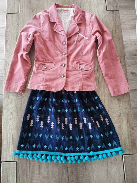 Dziewczęcy żakiet ze spódnicą 140cm