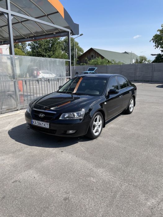 Продам sonata hyundai