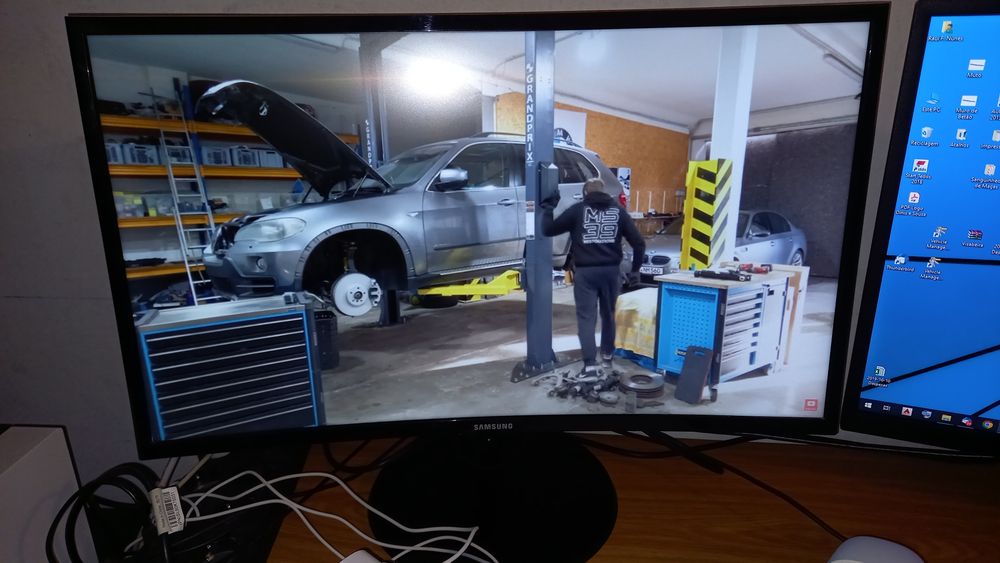 Monitor Samsung 27" Curvo