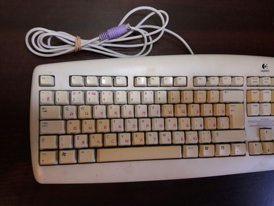 Клавіатура Logitech