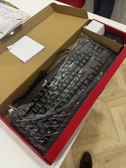 Teclado e rato Genius