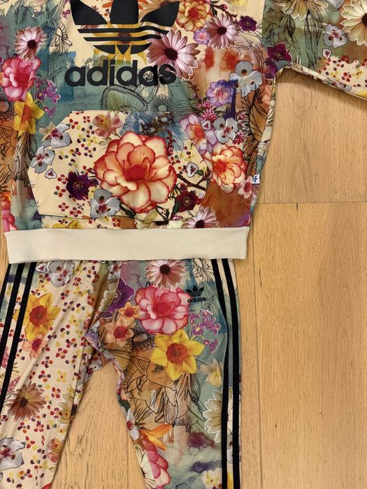 Adidas XS bluza i leginsy