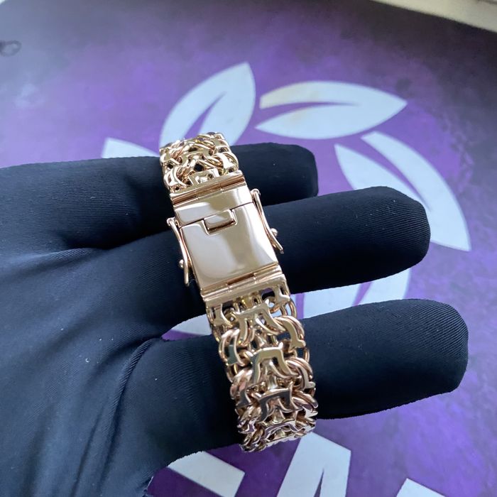 Золотий браслет Імператор