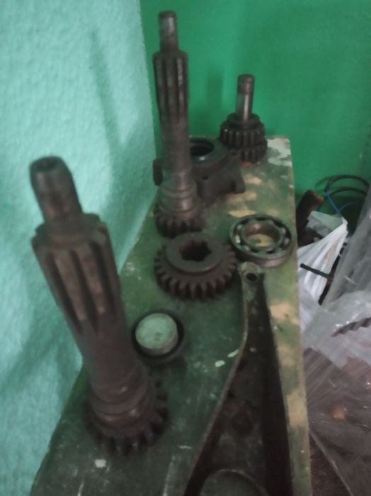 Шестерні до коробки ГАЗ-52