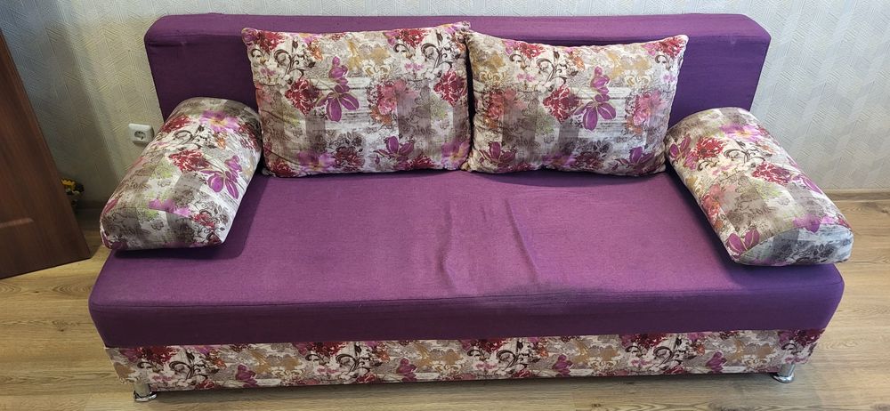 Диван єврокнижка