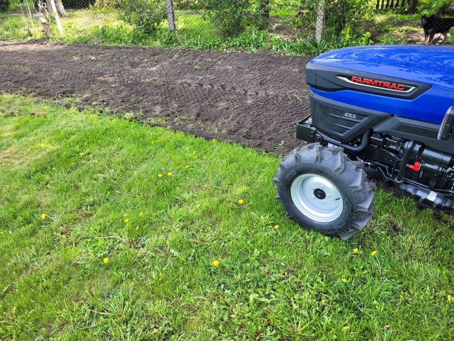 zakladanie trawników ,usługi glebogryzarką separacyjna