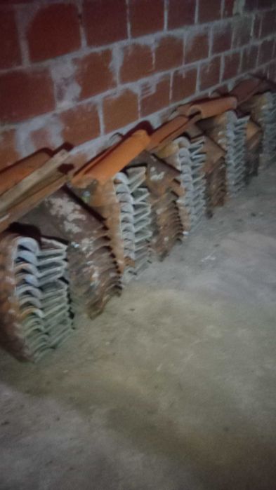 Telhas usadas Argos