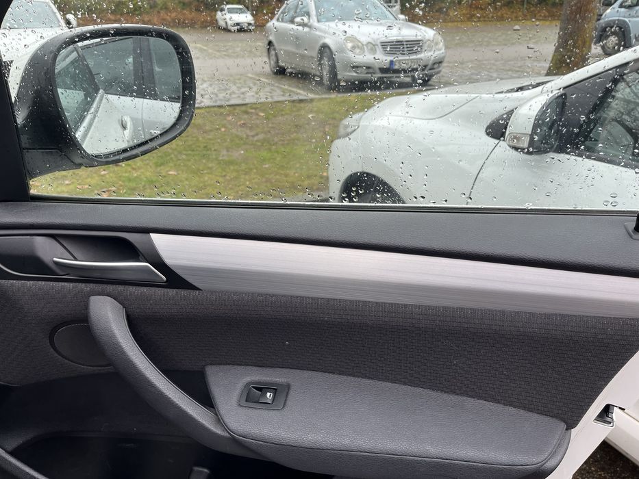 Bmw x3 змінений ланцюг грм новий Tüv до 2027