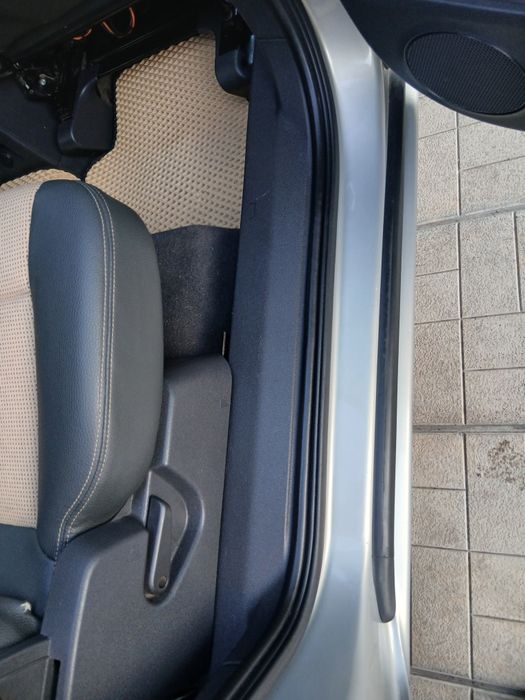 власне авто 2,5р в Україні. Автівка після Т.О.
