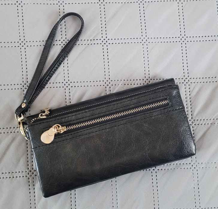 Portfel damski na zamek na karty i telefon czarny