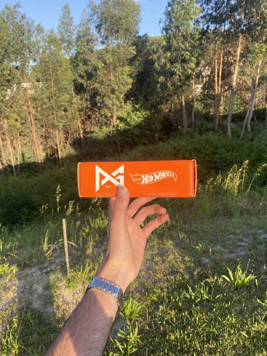 Hotwheels x Paul George x Nike - Circle Tracker